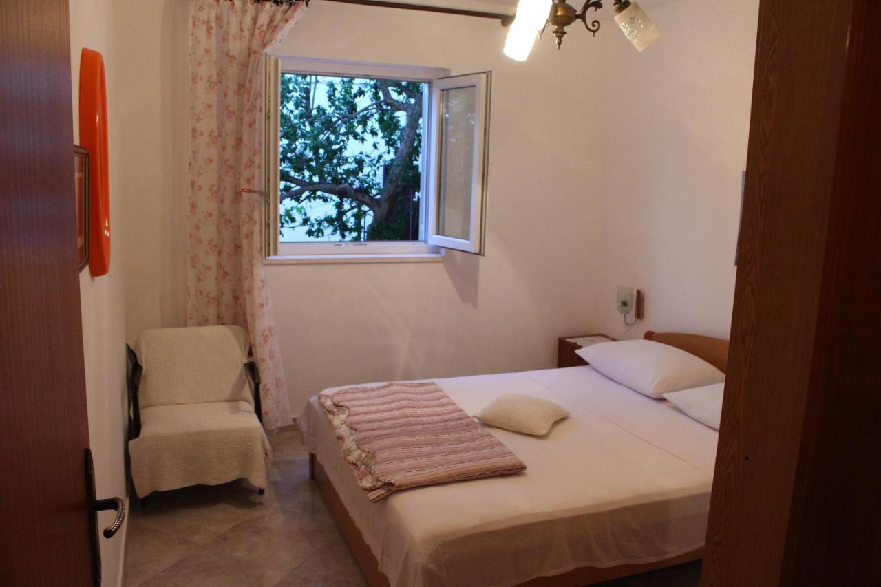 Apartmani Milisa L Primošten Екстериор снимка