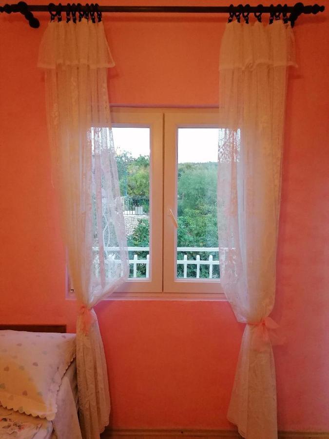 Apartmani Milisa L Primošten Екстериор снимка