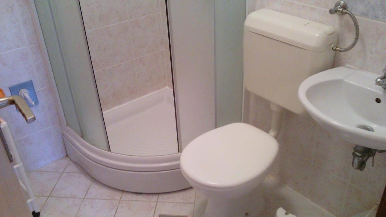 Apartmani Milisa L Primošten Екстериор снимка