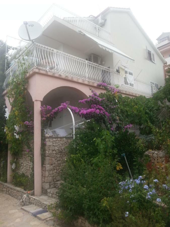 Apartmani Milisa L Primošten Екстериор снимка