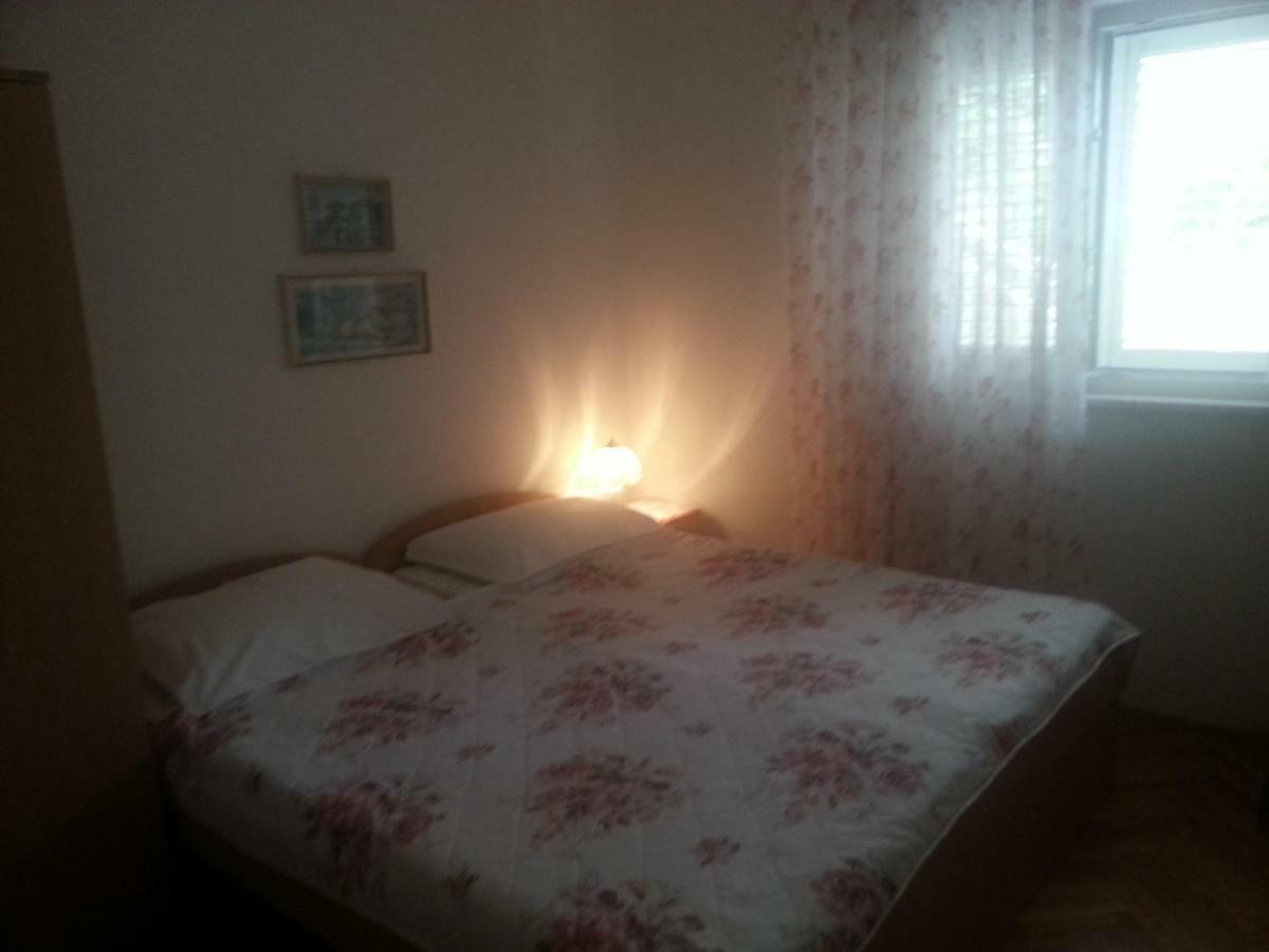 Apartmani Milisa L Primošten Екстериор снимка