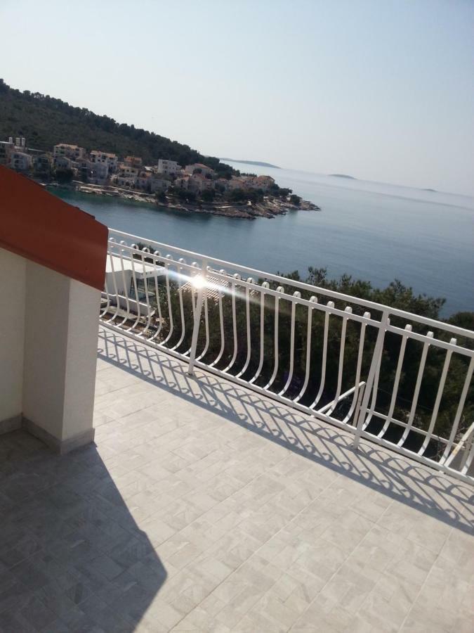 Apartmani Milisa L Primošten Екстериор снимка