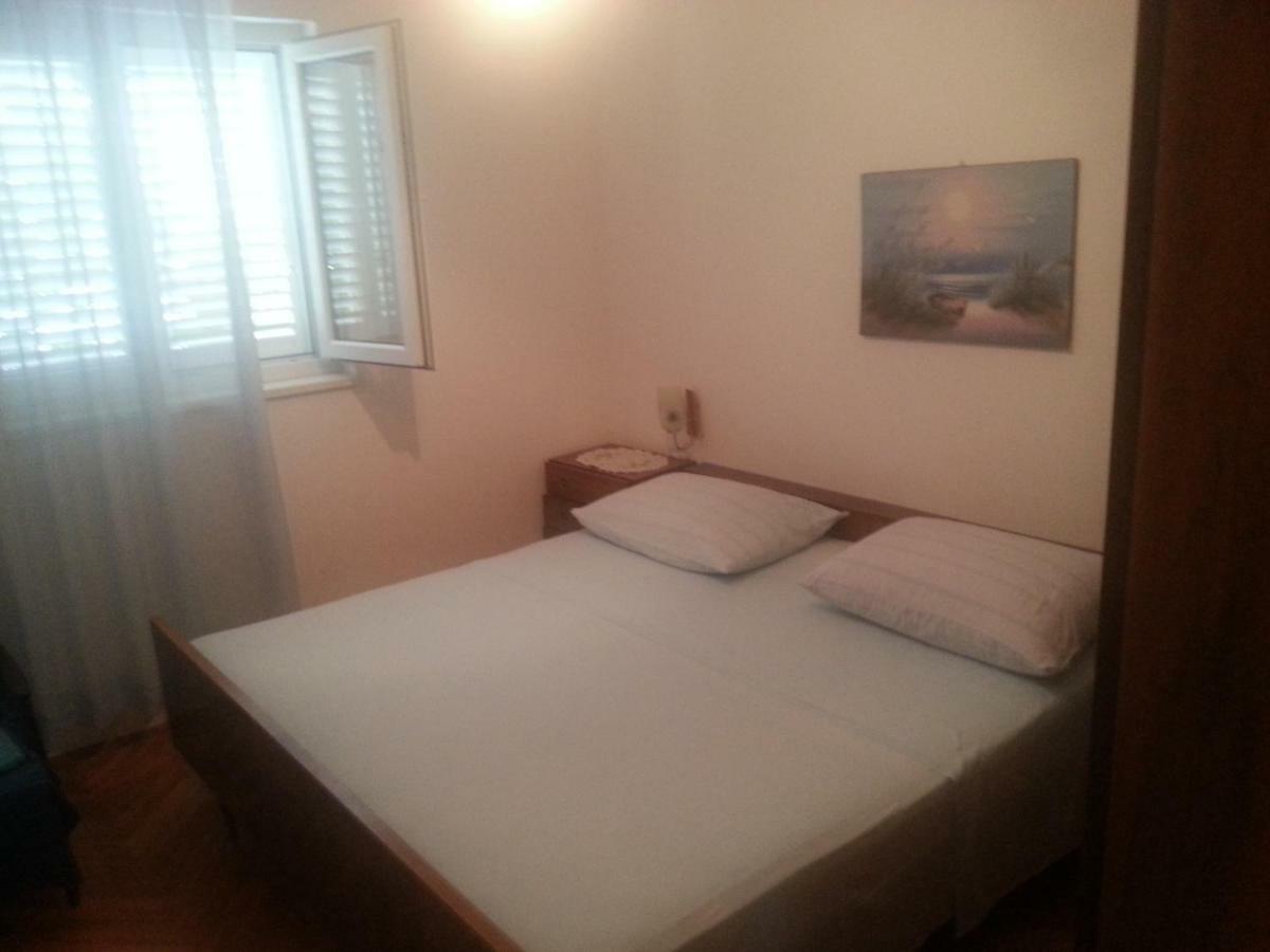 Apartmani Milisa L Primošten Екстериор снимка