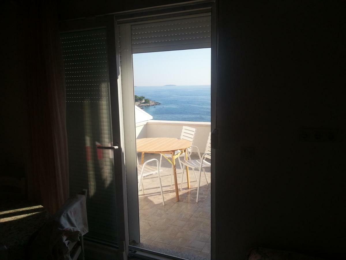 Apartmani Milisa L Primošten Екстериор снимка